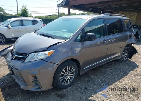 2020 Toyota Sienna Xle z USA, uszkodzony, nr VIN 5TDYZ3DC6LS056251